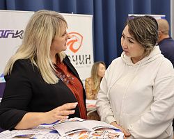 Астраханский государственный политехнический колледж стал участником Ярмарки трудоустройства для участников СВО и их семей